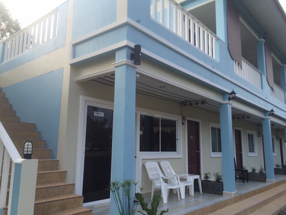 Apartamento Baan Kalaya Garden Ban Mai Exterior foto